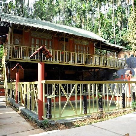 Brook Streak Resort Vaduvanchal Exterior photo